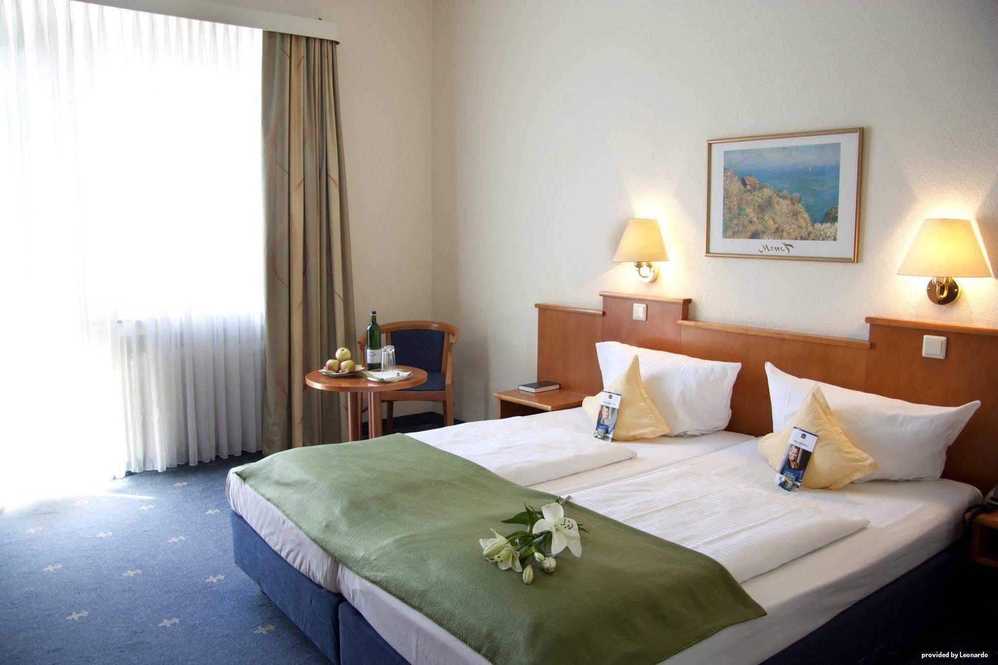 Sure Hotel By Best Western Ambassador Duesseldorf Room photo